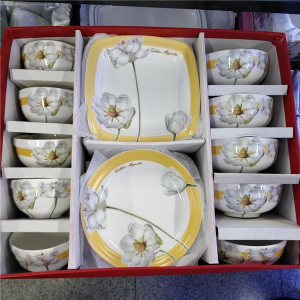 18 pcs camellia sp. flower pattern bone china bowl cutlery set household rice soup salad noodle bowl plate disc square plate
18 pcs camellia sp. flower pattern bone china bowl cutlery set household rice soup salad noodle bowl plate disc square plate