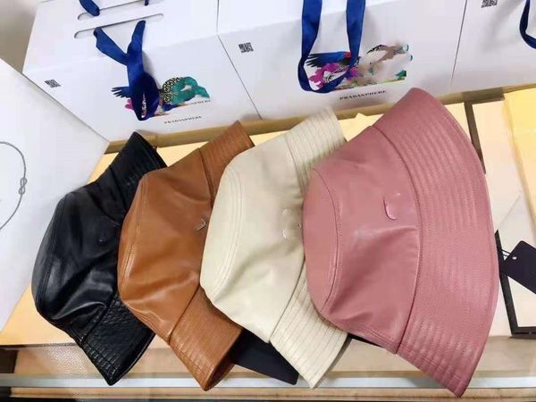 wide brim hats women's autumn and winter luxury designer bucket hat 2021 fashion letter warm shade black wholesale, Blue;gray
wide brim hats women's autumn and winter luxury designer bucket hat 2021 fashion letter warm shade black wholesale, Blue;gray