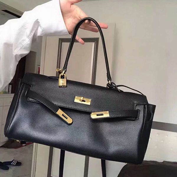 2021 new litchi pattern horizontal style kelly women's fashion large capacity cow leather armpit bag
2021 new litchi pattern horizontal style kelly women's fashion large capacity cow leather armpit bag