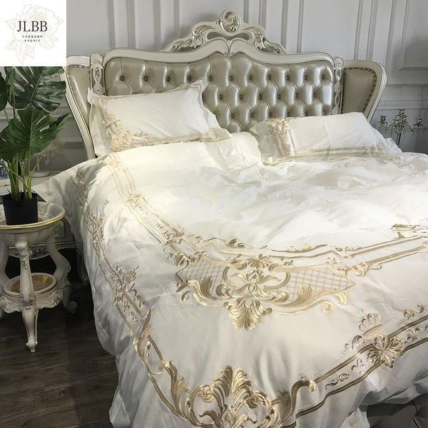 bedding sets luxury white soft breathable tencel gold embroidery set sleeping naked silky duvet cover flat/fitted sheet pillowcases
bedding sets luxury white soft breathable tencel gold embroidery set sleeping naked silky duvet cover flat/fitted sheet pillowcases