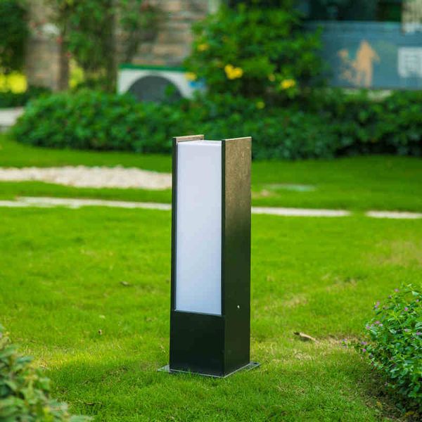 2021 new 5w in the open air garden modern patio villa street landscape light dwaterproof lake water xgxl
2021 new 5w in the open air garden modern patio villa street landscape light dwaterproof lake water xgxl