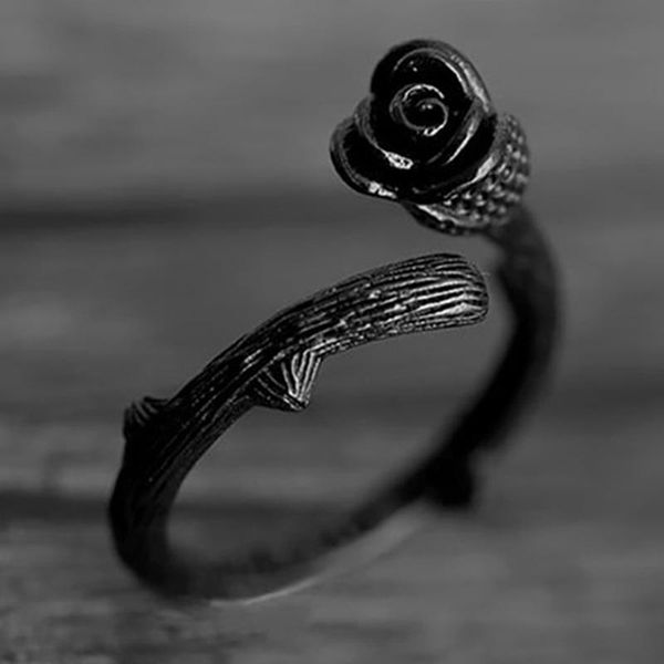 cluster rings gun black plated rose flower for women jewelry adjustable, Golden;silver
cluster rings gun black plated rose flower for women jewelry adjustable, Golden;silver