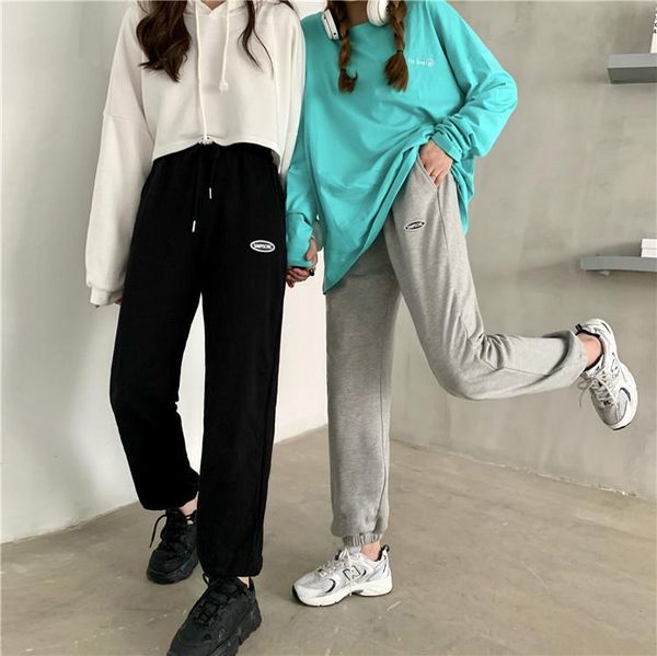 women's pants & capris sports oversize gray joggers sweatpants women loose track black jogging trousers for female2021 fashion, Black;white
women's pants & capris sports oversize gray joggers sweatpants women loose track black jogging trousers for female2021 fashion, Black;white