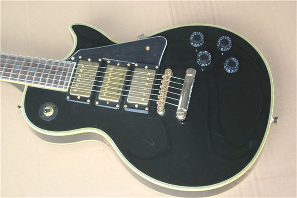 beauty electric guitar version golden hardware three pickups mahogany body rosewood fingerboard guitarra
beauty electric guitar version golden hardware three pickups mahogany body rosewood fingerboard guitarra