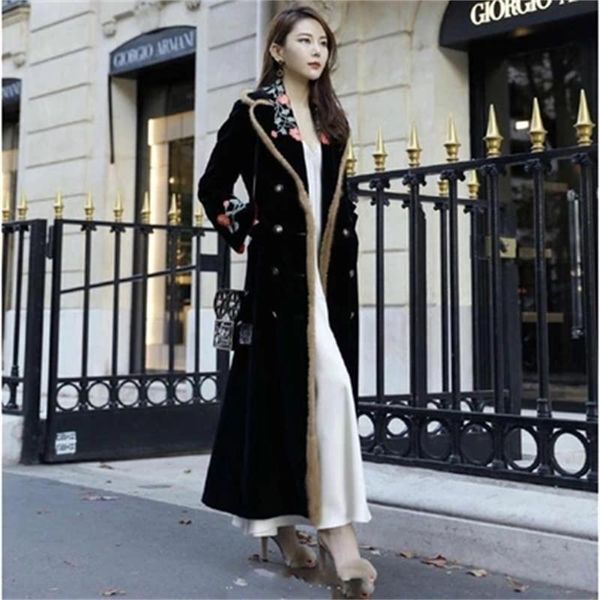 women's suits & blazers women jackets suit ladies high end long sleeve embroidered slim thick mid-length warm jacket velvet black coat, White;black
women's suits & blazers women jackets suit ladies high end long sleeve embroidered slim thick mid-length warm jacket velvet black coat, White;black