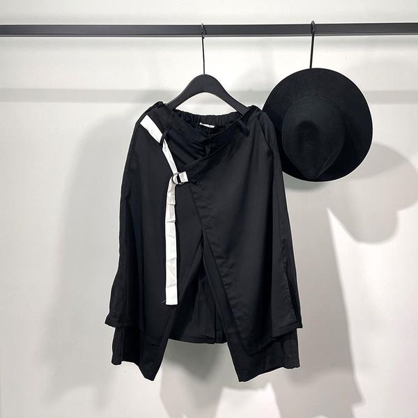 men's shorts summer men's elastic waist solid color irregular tilt design sense loose casual short pants skirt cargo harun, White;black
men's shorts summer men's elastic waist solid color irregular tilt design sense loose casual short pants skirt cargo harun, White;black