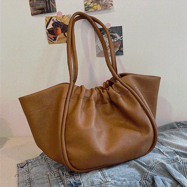 evening bags woman soft leather shoulder large-capacity travel handbags female simple casual tote bag designer hobos ladies sac
evening bags woman soft leather shoulder large-capacity travel handbags female simple casual tote bag designer hobos ladies sac