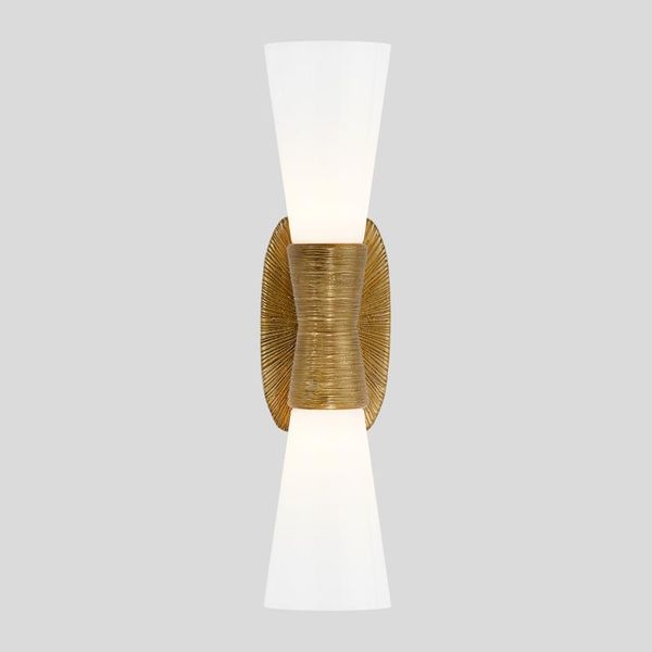 american luxury alloy carved white glass wall lamp g9 light source bedroom dining wall light
american luxury alloy carved white glass wall lamp g9 light source bedroom dining wall light