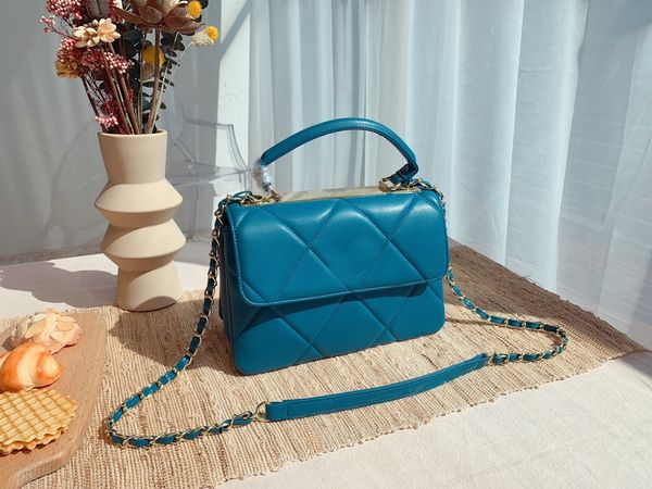 2021 womens luxuries crossbady bag high-quality aslant classic style totes handbag purse clutch leather travel handbags fashion bags
2021 womens luxuries crossbady bag high-quality aslant classic style totes handbag purse clutch leather travel handbags fashion bags