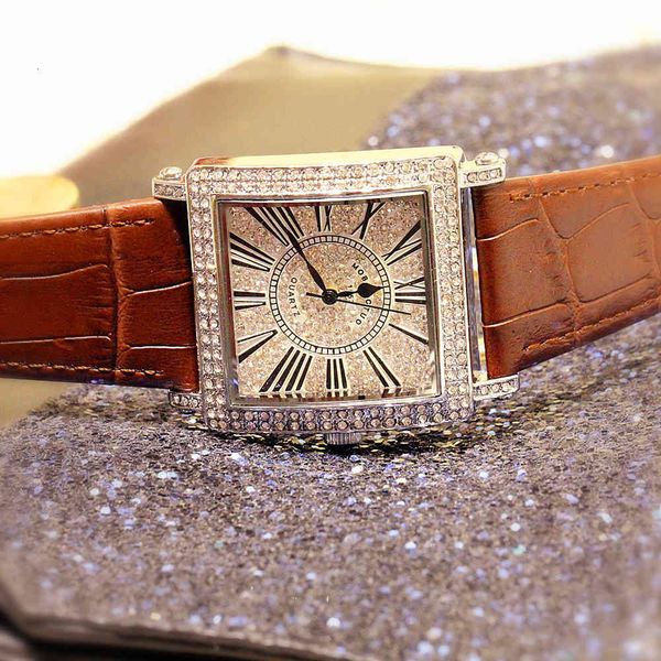 watch square women's full diamond color roman scale versatile fashion student, Slivery;brown
watch square women's full diamond color roman scale versatile fashion student, Slivery;brown