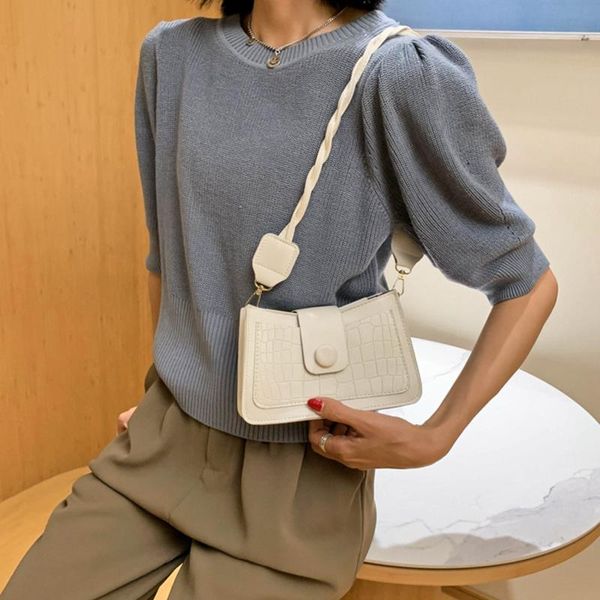 cross body fashion alligator pattern shoulder bag women pu leather crossbody designer small square french armpit bolso
cross body fashion alligator pattern shoulder bag women pu leather crossbody designer small square french armpit bolso