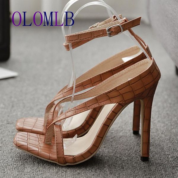 dress shoes high heels luxury designer women ladies pumps spring summer 2021 fashion sandals brown black a990
dress shoes high heels luxury designer women ladies pumps spring summer 2021 fashion sandals brown black a990
