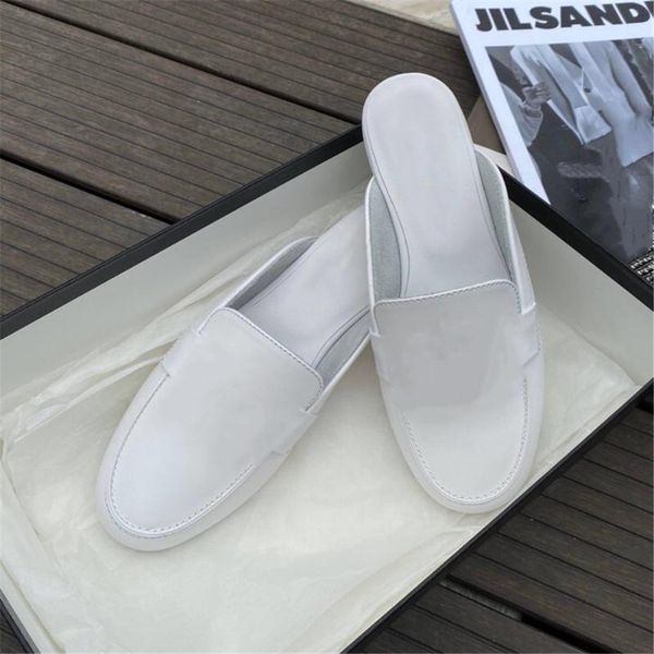 olige breathable non-heeled baotou half-drag leather shoes british hair stylist men's shoes trend fashion lazy trend, Black
olige breathable non-heeled baotou half-drag leather shoes british hair stylist men's shoes trend fashion lazy trend, Black