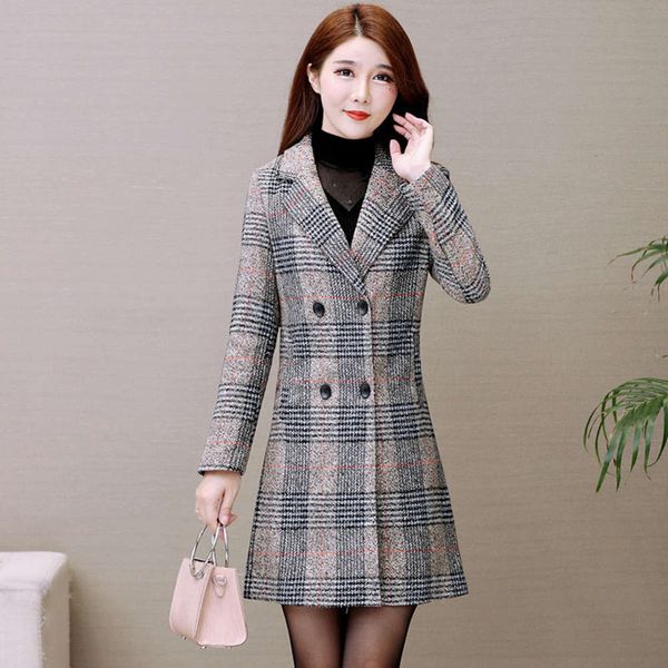 middle aged plaid autumn and winter women's clothing korean woollen mother's medium long woolen coat, Black
middle aged plaid autumn and winter women's clothing korean woollen mother's medium long woolen coat, Black