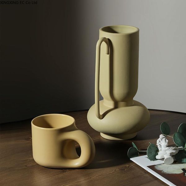 nordic ceramic vase simple art living room dried flower flower arrangement vase decoration creative home decoration accessories
nordic ceramic vase simple art living room dried flower flower arrangement vase decoration creative home decoration accessories