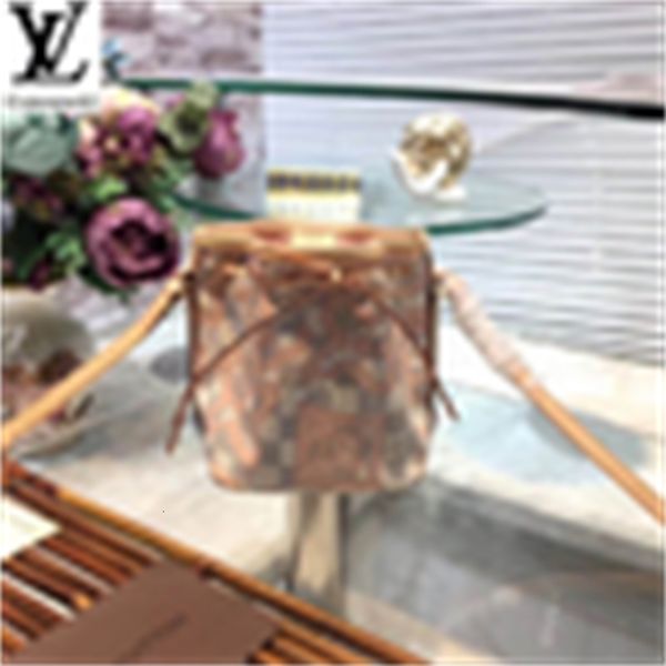 handles brand n60052 designer luxury t6fv tahitian handbags summer series bags mini nano bags no graffiti shoulder bucket bag totes even
handles brand n60052 designer luxury t6fv tahitian handbags summer series bags mini nano bags no graffiti shoulder bucket bag totes even