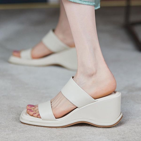 sandals shoes woman 2021 fashion sewing thread flip flops open toe wedge platform beach outdoor female, Black
sandals shoes woman 2021 fashion sewing thread flip flops open toe wedge platform beach outdoor female, Black