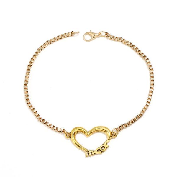 charm bracelets simple retro hollow heart bangle bracelet for women gold color cuff fashion design valentine's day jewelry gift, Golden;silver
charm bracelets simple retro hollow heart bangle bracelet for women gold color cuff fashion design valentine's day jewelry gift, Golden;silver