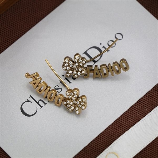 87% off wholesale shop family earrings female red same brass inlaid diamond earrings, Golden
87% off wholesale shop family earrings female red same brass inlaid diamond earrings, Golden
