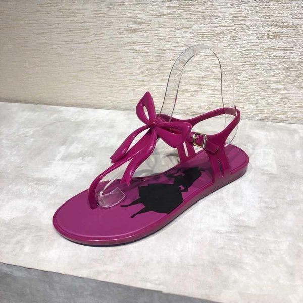 summer flat bottom women sandals fashion casual clip toe girl footwear large size flip flops comfortable ladies jelly shoes 2021, Black
summer flat bottom women sandals fashion casual clip toe girl footwear large size flip flops comfortable ladies jelly shoes 2021, Black