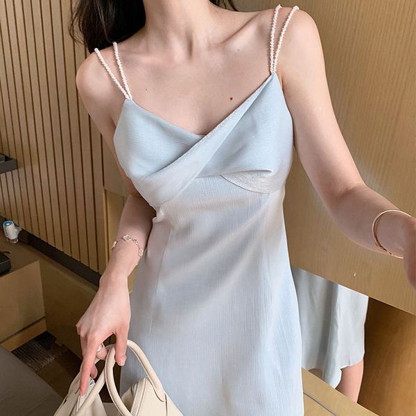 2021 new retro girl's , blue, high waist, temperament, french, shoulder strap, v-neck, silk shiny skirt, series in summer ryp1, Black;gray
2021 new retro girl's , blue, high waist, temperament, french, shoulder strap, v-neck, silk shiny skirt, series in summer ryp1, Black;gray
