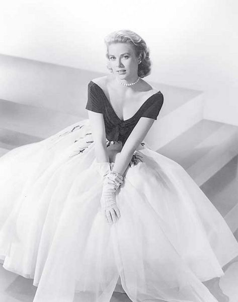 2021 new vintage 50's off shoulder tea length grace of monaco white/black formal evening prom party gowns vestidos de noiva uvqf, Black;red
2021 new vintage 50's off shoulder tea length grace of monaco white/black formal evening prom party gowns vestidos de noiva uvqf, Black;red