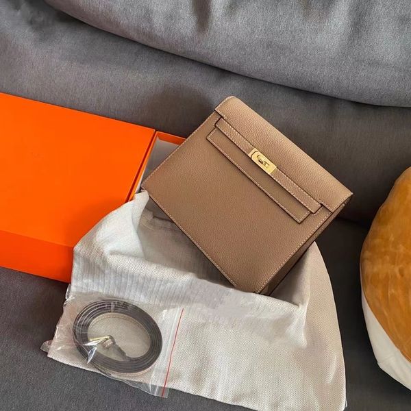 fashion real leather five color designers handbags women shoulder bag, handbags, backpacks, crossbody bags, waist pack.totes
fashion real leather five color designers handbags women shoulder bag, handbags, backpacks, crossbody bags, waist pack.totes