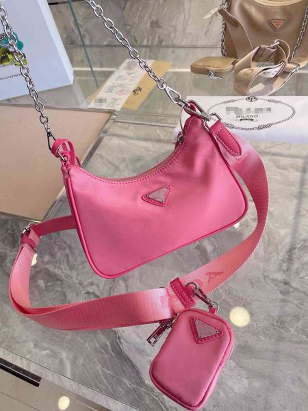 luxury handbags and storage p's three in one hobo hand carrying armpit nylon cloth zhonggukendou same single shoulder diagonal span sta
luxury handbags and storage p's three in one hobo hand carrying armpit nylon cloth zhonggukendou same single shoulder diagonal span sta