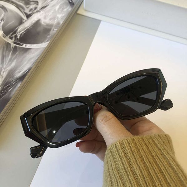 personalized small frame sunglasses men and women fashion cat eye wild street glasses street shooting driving outdoor fishing 6 colors optio, White;black
personalized small frame sunglasses men and women fashion cat eye wild street glasses street shooting driving outdoor fishing 6 colors optio, White;black