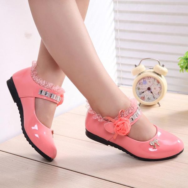 new arrival spring korean version girl middle-aged children rhinestone sweet princess children dancing shoes kids dress shoes, Black;grey
new arrival spring korean version girl middle-aged children rhinestone sweet princess children dancing shoes kids dress shoes, Black;grey