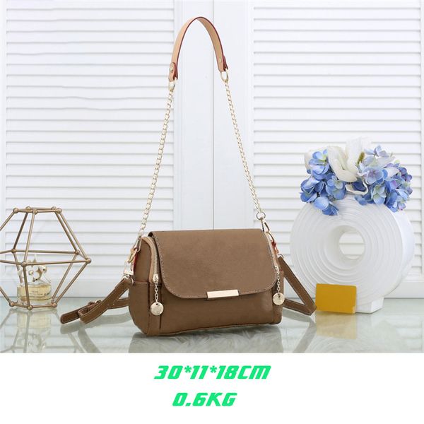 luxury bag woman handbags designers bags 2022 pu leather gold chain crossbody clutch 30cm female wallet shoulder purse flap pochette
luxury bag woman handbags designers bags 2022 pu leather gold chain crossbody clutch 30cm female wallet shoulder purse flap pochette