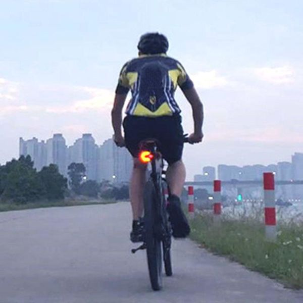 intelligent wireless bike turn signal lights front and rear led direction indicator bicycle accessory b2cshop
intelligent wireless bike turn signal lights front and rear led direction indicator bicycle accessory b2cshop