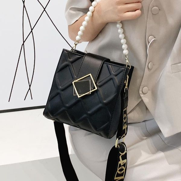 evening bags wide shoulder strap bucket for women small square pearl chain tote handbag ladies black broadband pu leather crossbody bag
evening bags wide shoulder strap bucket for women small square pearl chain tote handbag ladies black broadband pu leather crossbody bag