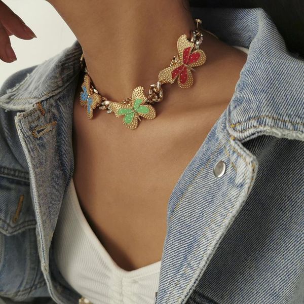 pendant necklaces retro fashion jewelry with color micro-inlaid small butterfly necklace cuban buckle full rhinestone for female, Silver
pendant necklaces retro fashion jewelry with color micro-inlaid small butterfly necklace cuban buckle full rhinestone for female, Silver