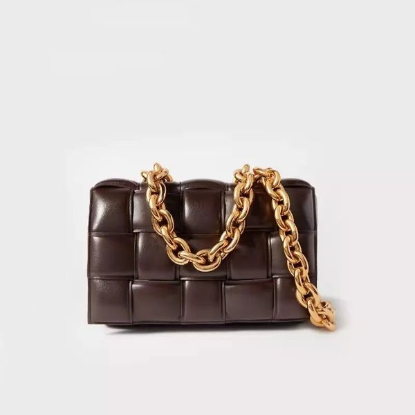 wholesale bottage bvs large capacity leather chain woven pillow one messenger in autumn and winter handbag yw
wholesale bottage bvs large capacity leather chain woven pillow one messenger in autumn and winter handbag yw