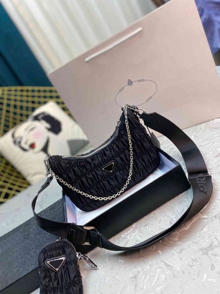 design s new fashion fold armpit replica hand-held cloth summer small fresh bag
design s new fashion fold armpit replica hand-held cloth summer small fresh bag