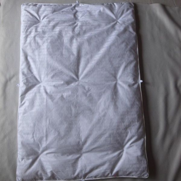 100% eco-friendly mulberry silk comforter for kids 100% pure mulberry long silk filler with cotton cover lightweight breathable
100% eco-friendly mulberry silk comforter for kids 100% pure mulberry long silk filler with cotton cover lightweight breathable