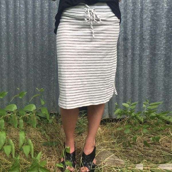 skirts jaycosin 2021 summer skirt women stripe elastic short fashion elegant casual, Black
skirts jaycosin 2021 summer skirt women stripe elastic short fashion elegant casual, Black
