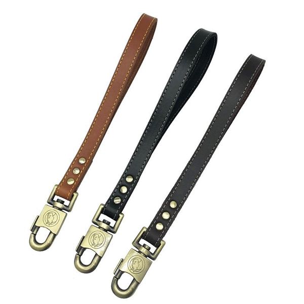 dog collars & leashes large leash short traction belt one step real leather explosion-proof pet walking training lead for medium big dogs
dog collars & leashes large leash short traction belt one step real leather explosion-proof pet walking training lead for medium big dogs