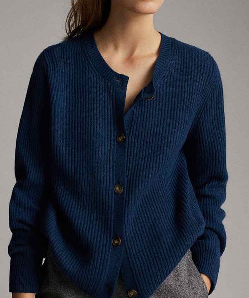 2021 women sweater round neck short jacket autumn and winter new button casual knitted cardigan eloh, White;black
2021 women sweater round neck short jacket autumn and winter new button casual knitted cardigan eloh, White;black