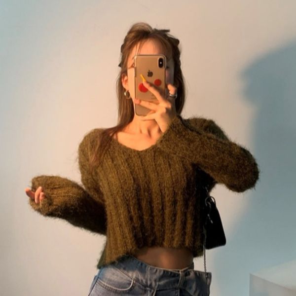 2021 new autumn solid all match loose comfort short knit pit strip full v neck sweaters for women nhly, White;black
2021 new autumn solid all match loose comfort short knit pit strip full v neck sweaters for women nhly, White;black