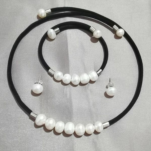 earrings & necklace freshwater pearl black flannel jewelry set for women natural bracelet white pearls charm, Silver
earrings & necklace freshwater pearl black flannel jewelry set for women natural bracelet white pearls charm, Silver
