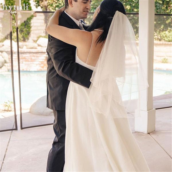 bridal veils soft tulle 2 layer fingertip length wedding veil pencil edge in white , ivory ,champagne, Black
bridal veils soft tulle 2 layer fingertip length wedding veil pencil edge in white , ivory ,champagne, Black
