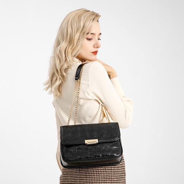 evening bags vintage crossbody for women 2021 niche luxury designer bag women's leather trend chain shoulder messenger
evening bags vintage crossbody for women 2021 niche luxury designer bag women's leather trend chain shoulder messenger