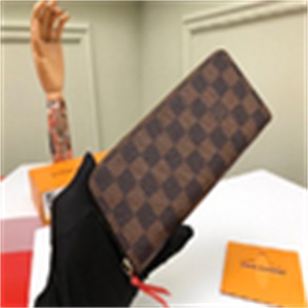 cases wallet brand wallets designer key luxury long m60742 chain classic pouches chess card holders wallet purse leather compact, Black;red
cases wallet brand wallets designer key luxury long m60742 chain classic pouches chess card holders wallet purse leather compact, Black;red