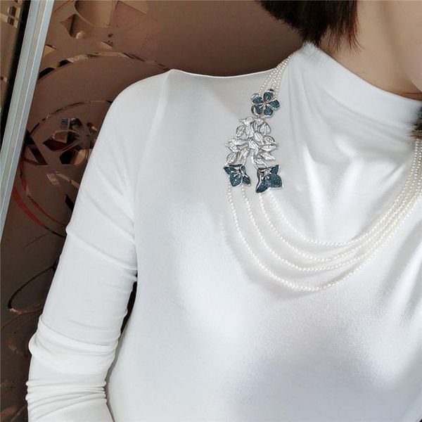 chains beautiful 4strands 4-5mm white freshwater pearl micro inlay zircon buckle flower accessories necklace long 45-53cm, Silver
chains beautiful 4strands 4-5mm white freshwater pearl micro inlay zircon buckle flower accessories necklace long 45-53cm, Silver