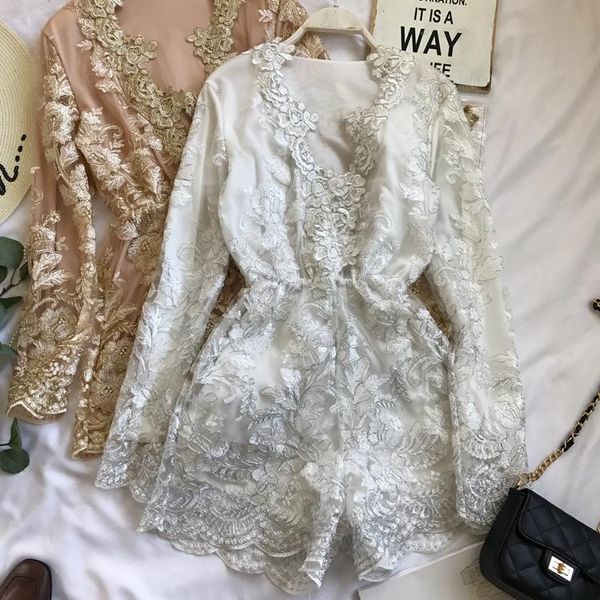 casual dresses whcw cgdsr a-line autumn winter dress luxury 2021 boho women runway party embroidery long sleeve elegant vintage lace, Black;gray
casual dresses whcw cgdsr a-line autumn winter dress luxury 2021 boho women runway party embroidery long sleeve elegant vintage lace, Black;gray