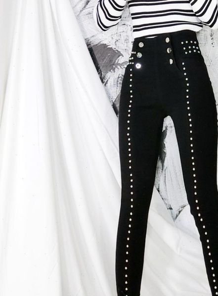 autumn winter fashion gothic black up skinny trousers rivet patchwork women punk black thickening pencil rock pants new, Black;white
autumn winter fashion gothic black up skinny trousers rivet patchwork women punk black thickening pencil rock pants new, Black;white