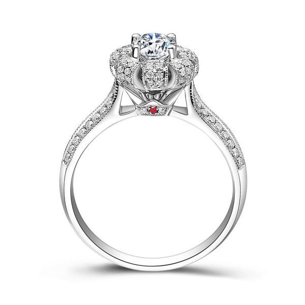 cluster rings 14k au585 white gold ring women wedding anniversary engagement party ruby crown 4 claw round moissanite diamond elegant, Golden;silver
cluster rings 14k au585 white gold ring women wedding anniversary engagement party ruby crown 4 claw round moissanite diamond elegant, Golden;silver