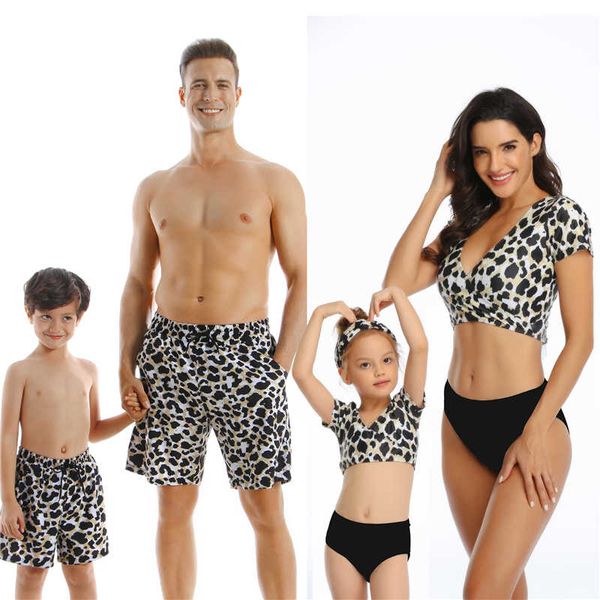 family matching outfit swimwear women swimsuit new dad mother daughter kid son girl bathing swim suit bikini summer beach dress, White;black
family matching outfit swimwear women swimsuit new dad mother daughter kid son girl bathing swim suit bikini summer beach dress, White;black